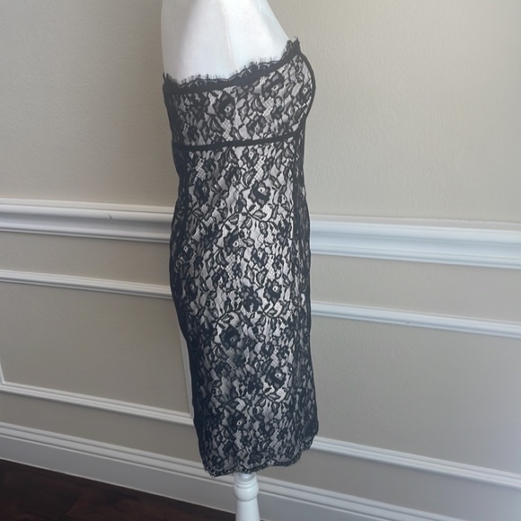 White House Black Market lace dress - size 4 - Picture 6 of 10